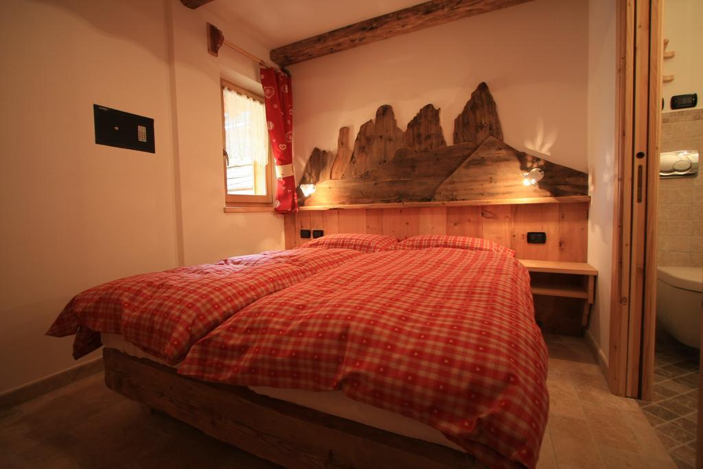Chalet Pian Campitello di Fassa Phòng bức ảnh